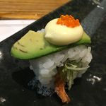 牛油果寿司