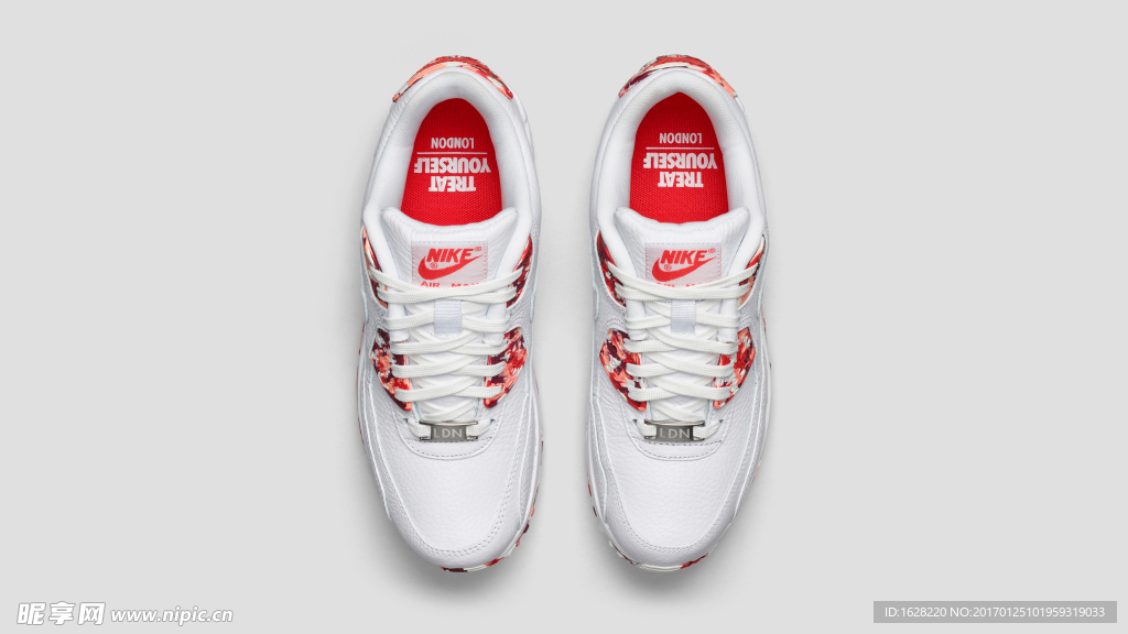 NIKE休闲运动鞋宣传广告