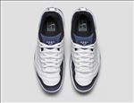 NIKE休闲运动鞋宣传广告