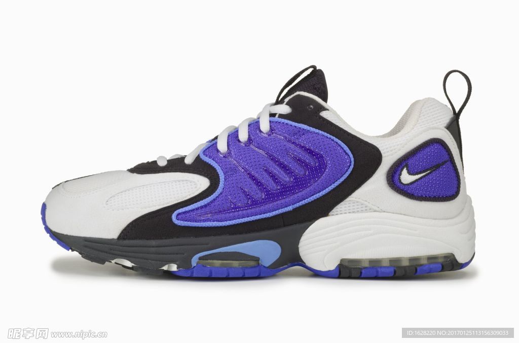 NIKE休闲运动鞋宣传广告