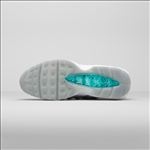 NIKE休闲运动鞋宣传广告