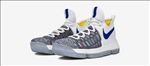 NIKE休闲运动鞋宣传广告