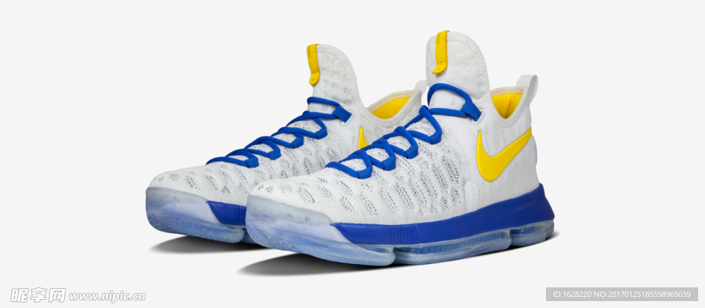 NIKE休闲运动鞋宣传广告