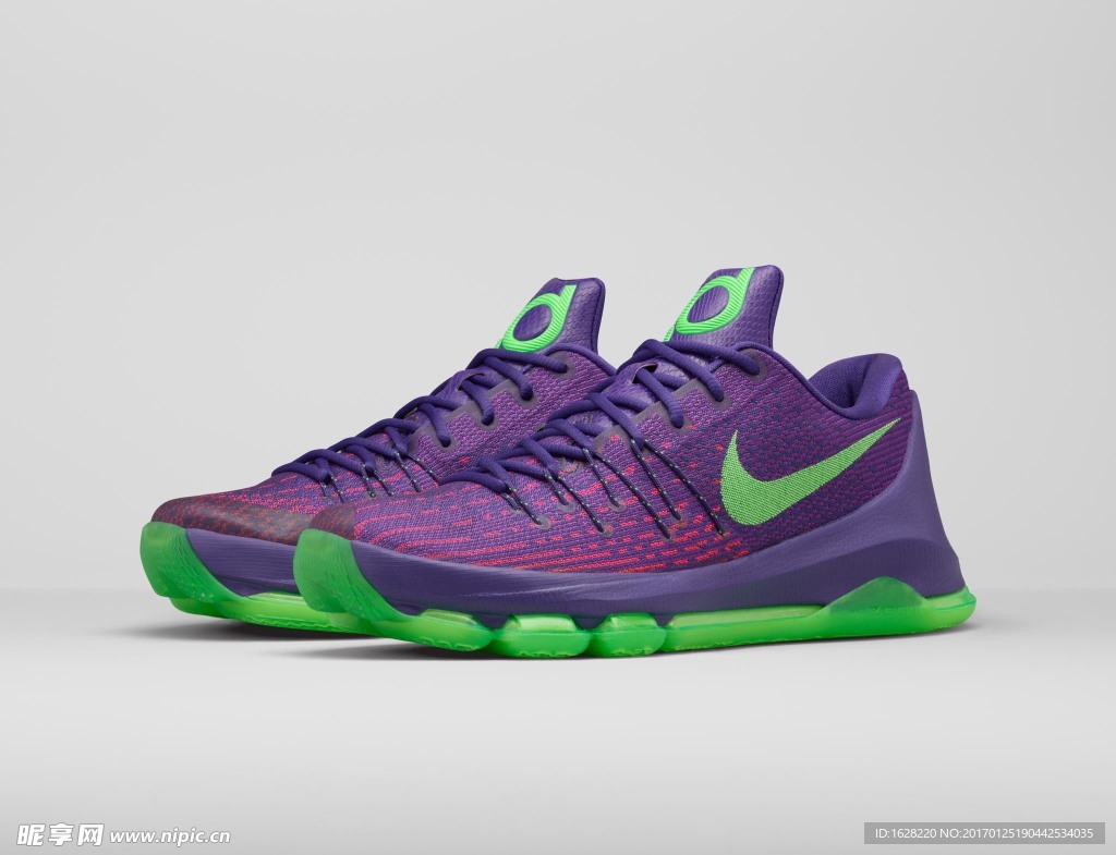 NIKE休闲运动鞋宣传广告