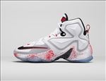 NIKE休闲运动鞋宣传广告