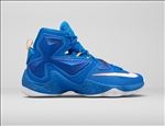 NIKE休闲运动鞋宣传广告