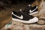 NIKE休闲运动鞋宣传广告