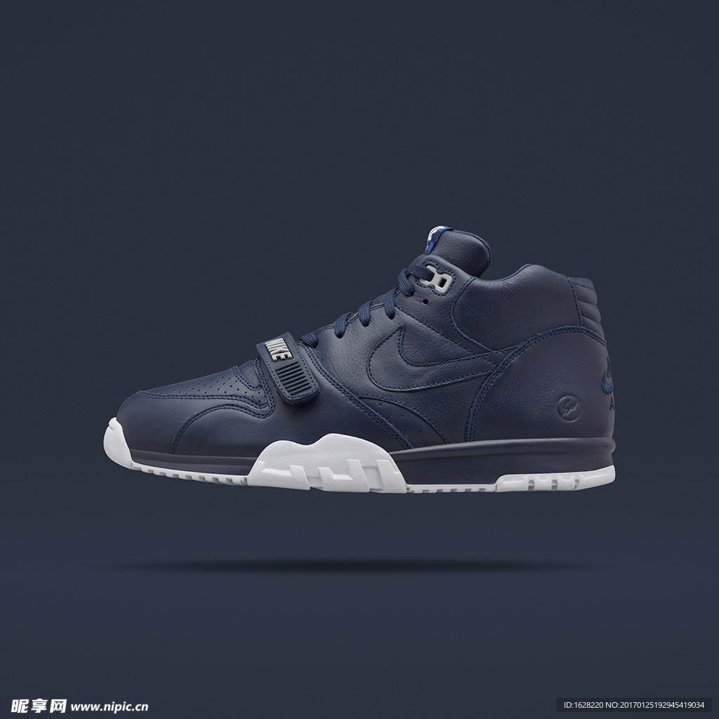 NIKE休闲运动鞋宣传广告