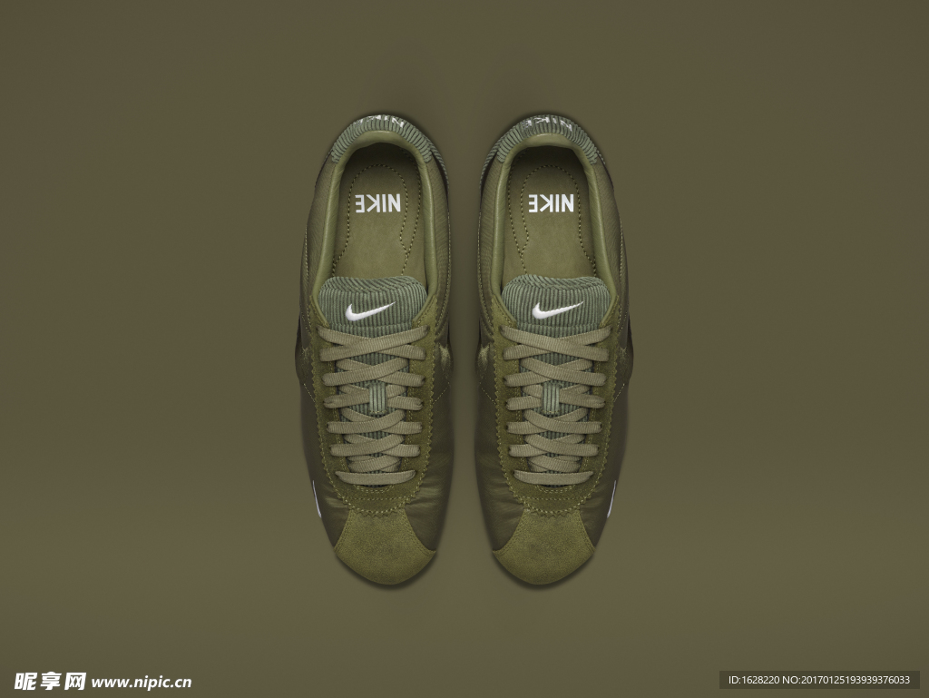 NIKE休闲运动鞋宣传广告