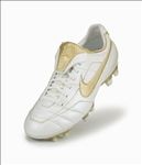 NIKE顶级足球鞋宣传广告