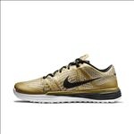 NIKE休闲运动鞋宣传广告