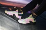 NIKE休闲运动鞋宣传广告