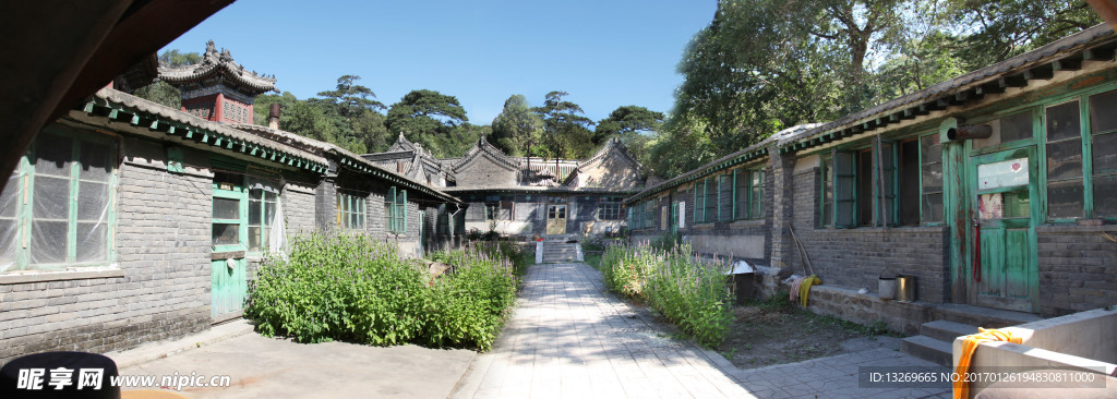 莲花山圣水寺