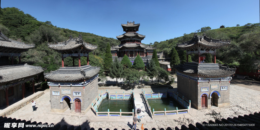 莲花山圣水寺