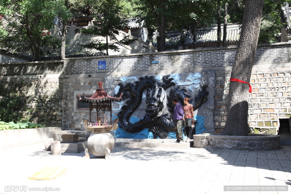 莲花山圣水寺