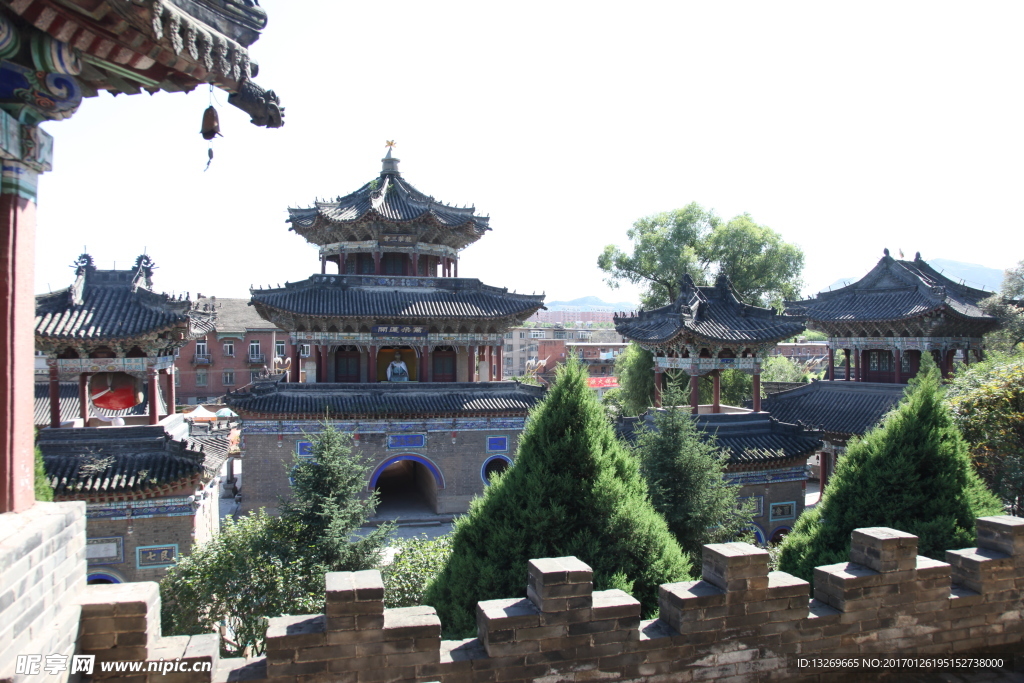 莲花山圣水寺