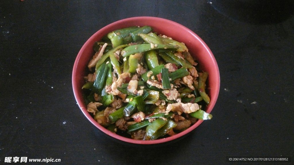 尖椒炒肉