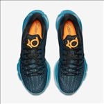 NIKE休闲运动鞋宣传广告