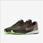 NIKE休闲运动鞋宣传广告