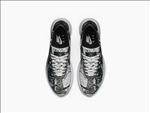 NIKE休闲运动鞋宣传广告