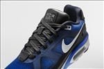 NIKE休闲运动鞋宣传广告