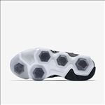 NIKE休闲运动鞋宣传广告