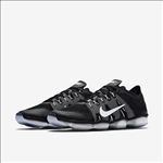 NIKE休闲运动鞋宣传广告