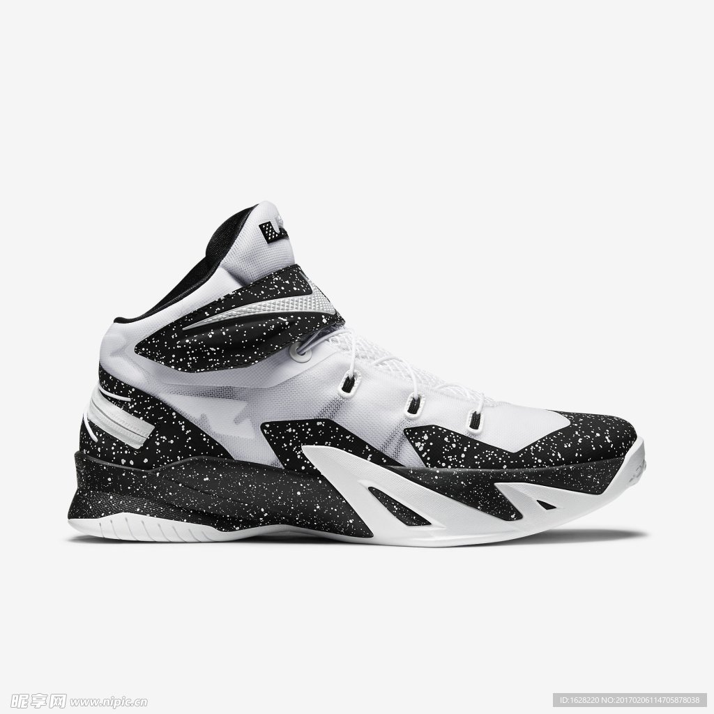 NIKE休闲运动鞋宣传广告