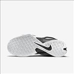 NIKE休闲运动鞋宣传广告