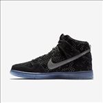 NIKE休闲运动鞋宣传广告