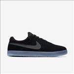 NIKE休闲运动鞋宣传广告