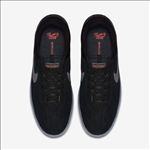 NIKE休闲运动鞋宣传广告