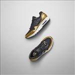 NIKE休闲运动鞋宣传广告