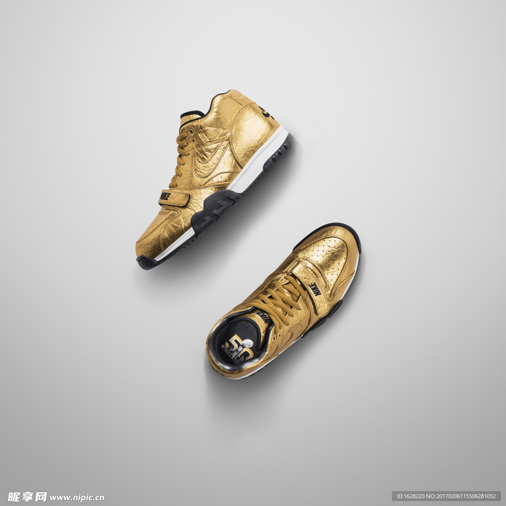 NIKE休闲运动鞋宣传广告