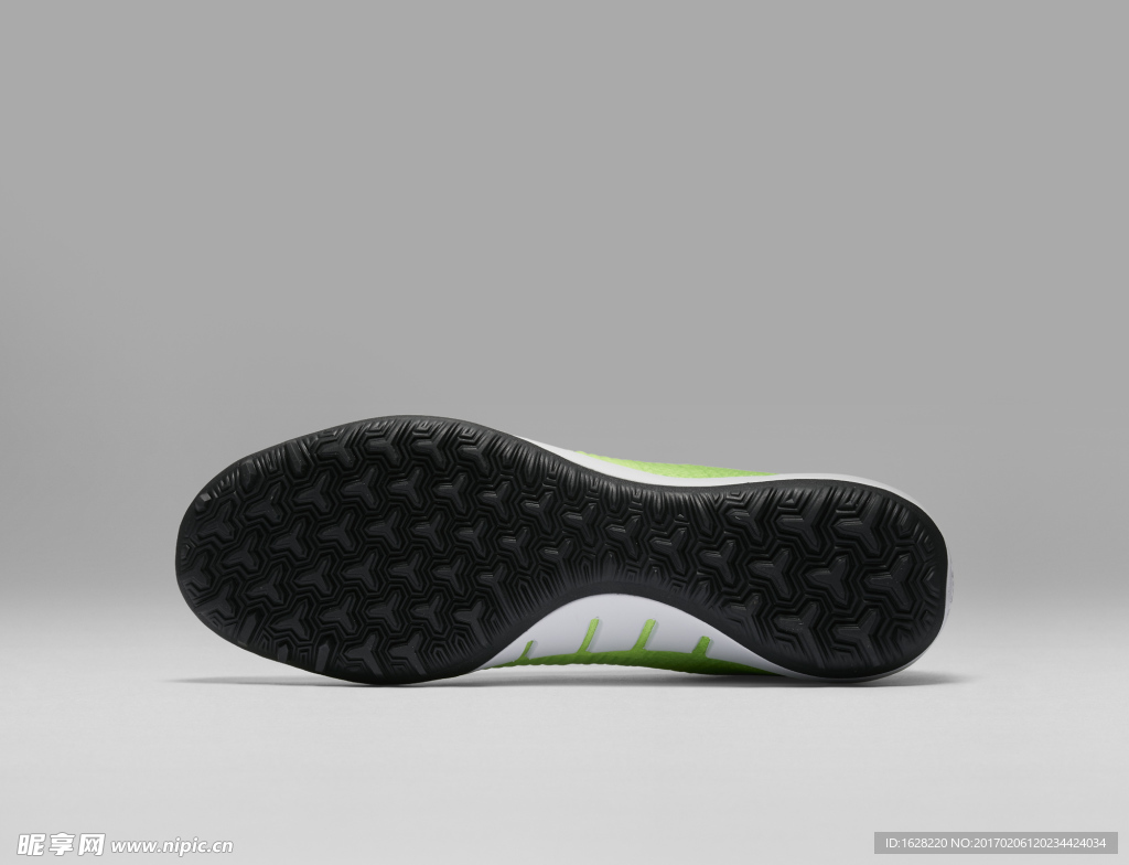 NIKE休闲运动鞋宣传广告