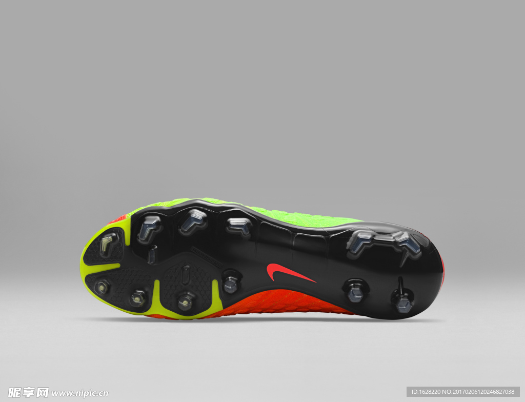 NIKE顶级足球鞋宣传广告