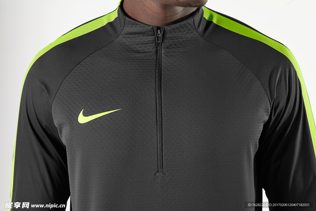 NIKE休闲运动服宣传广告