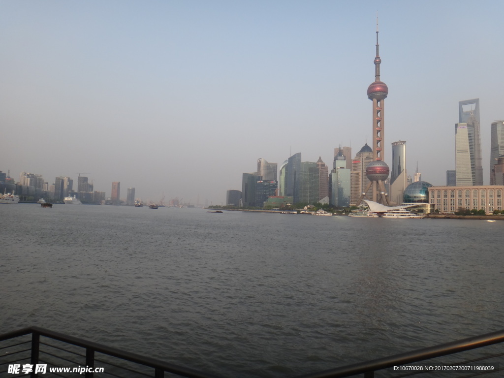 东方明珠