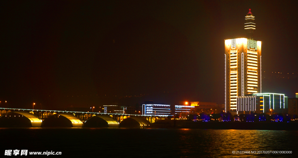 橘子洲大桥西夜景