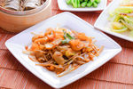 蘑菇炒豆芽
