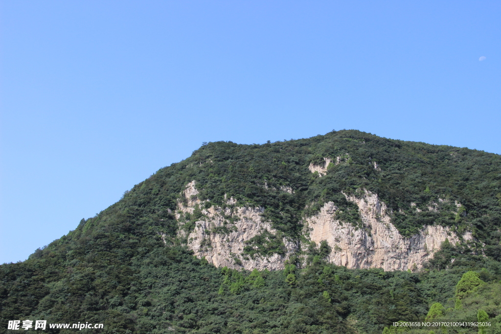 山峰
