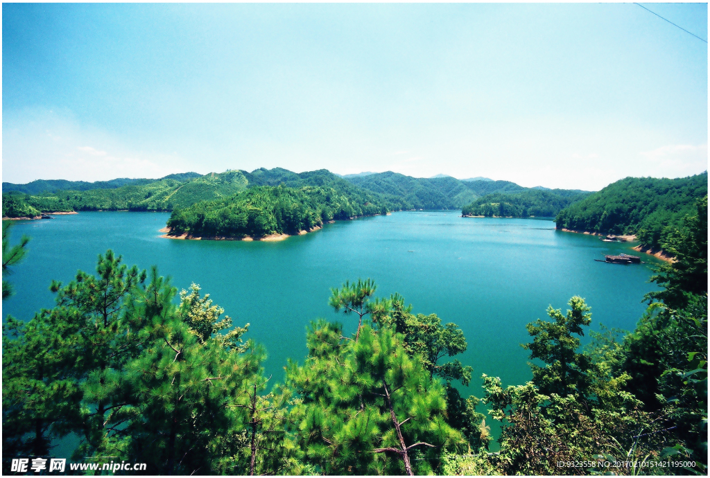 上犹陡水湖