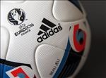 ADIDAS欧洲杯比赛用球广告