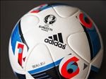 ADIDAS欧洲杯比赛用球广告