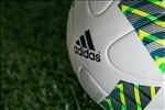 ADIDAS奥运会比赛用球广告