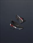 ADIDAS休闲运动鞋宣传广告