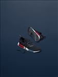 ADIDAS休闲运动鞋宣传广告
