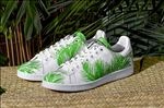 ADIDAS休闲运动鞋宣传广告