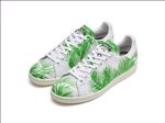 ADIDAS休闲运动鞋宣传广告