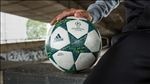 ADIDAS欧冠比赛用球广告